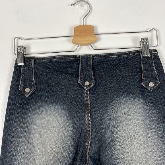 Z Cavaricci vintage no pocket hip hugger style flare permanent crease jeans SZ 3 - Picture 5 of 8